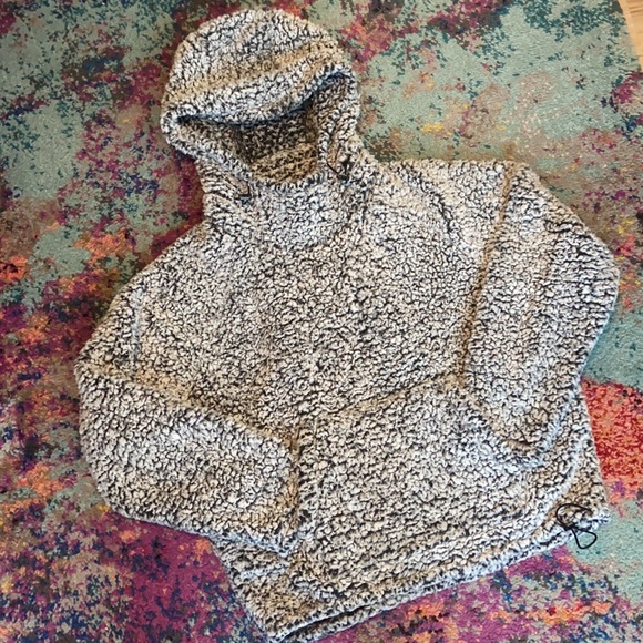 💕Victoria’s Secret Sherpa Hoodie💕 - Picture 6 of 16